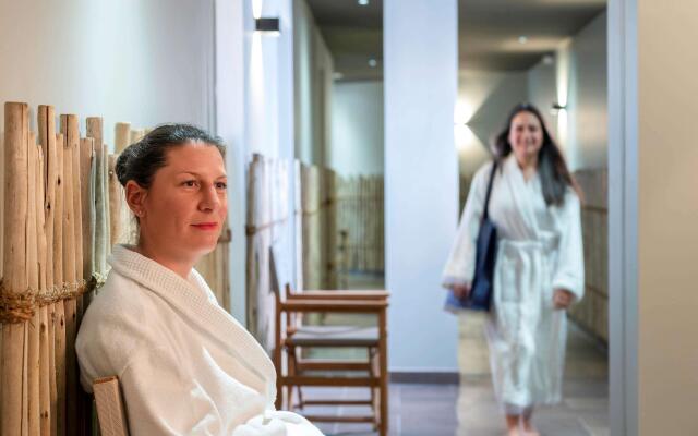 Mercure Thalasso and Spa Port Frejus