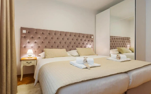Valum Luxury Apartment