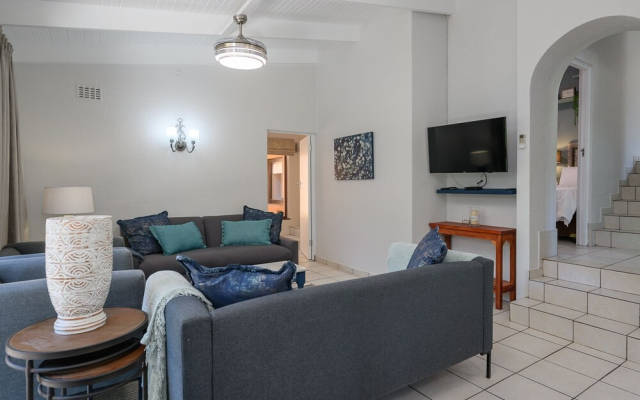 San Lameer Villa Rentals 1901