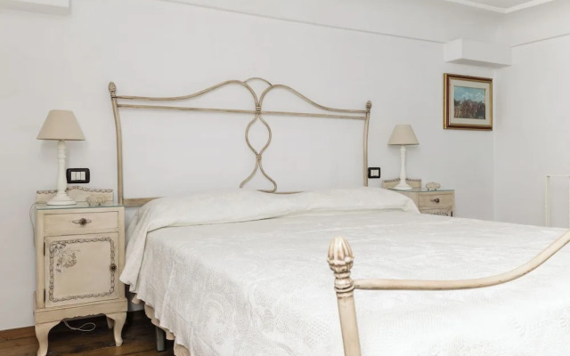 Appartamento Vintage con Balcone