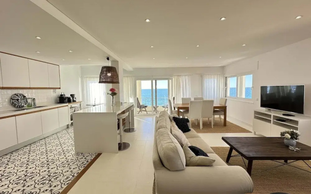 Sea View Quarteira Apartment