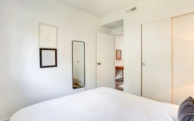 Beautiful Kenmore Retreat Near Marina & Beach!
