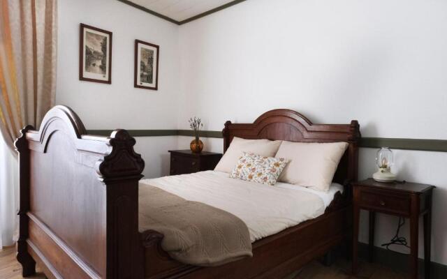 Casa da Praça - Guest House