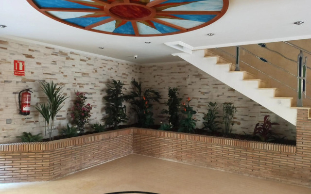 ACV - Neptuno-2ªLinea Planta 4 Frontal