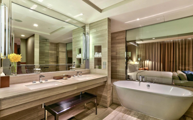 Novotel Suites Paris CDG Airport Villepinte