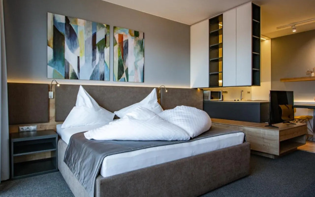 Tatra Suites Luxury Studio A302