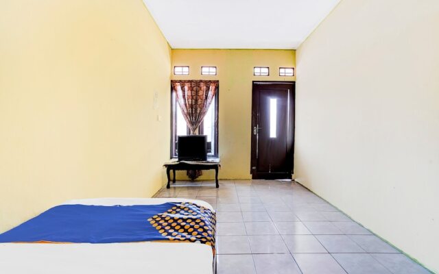 OYO Life 90701 Kost Syariah Deris
