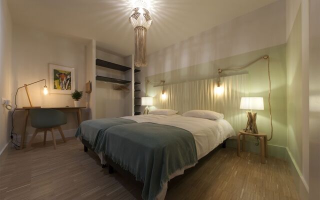 Appart Hotel Eugénie