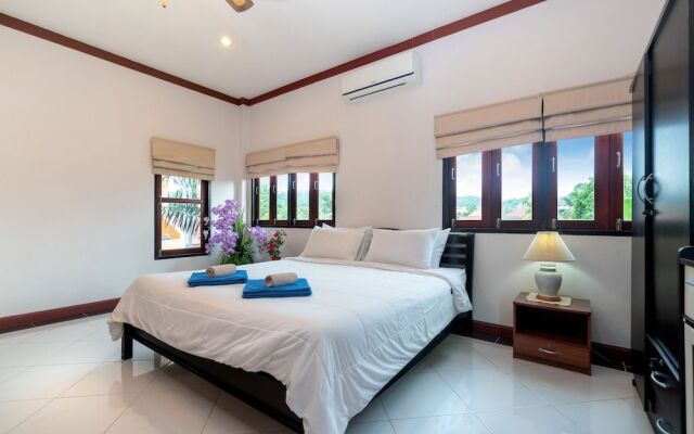 Naiyang Beach Private Pool Villa