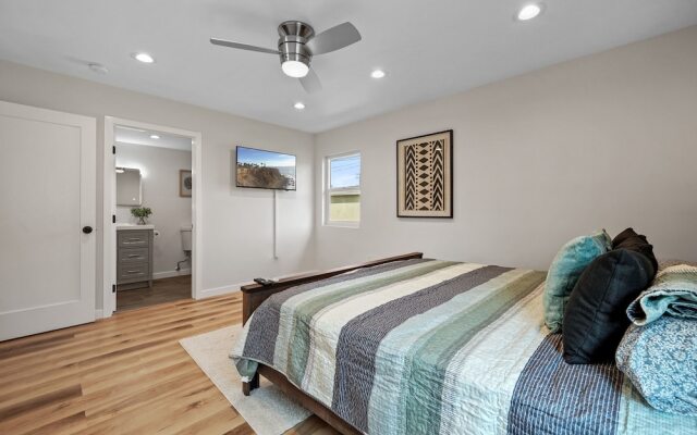 Completely Renovated Oasis on the Hill