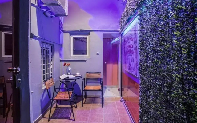 Boutique maisonette in Athens