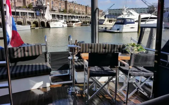 Dutch Yachthotel