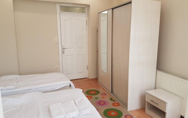 Taksim Suite II