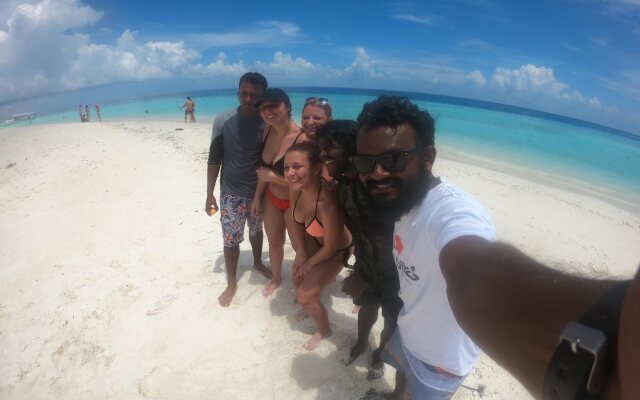 White Sand Lodge at Maafushi