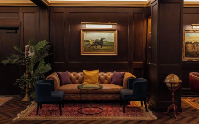 Whisky Hotel