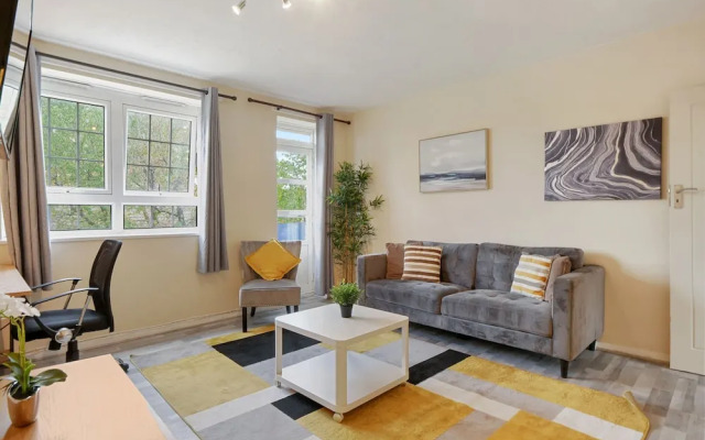 The Xavier Flat by Kasar Stays