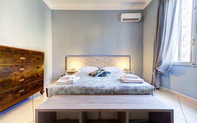Classic Marconi Apartment by Wonderful Italy
