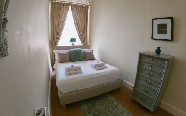 Escape To Edinburgh @ Broughton Place