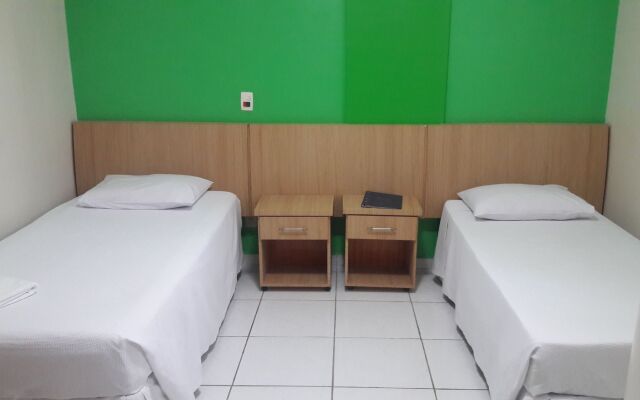 Crystal Plaza Hotel Marista