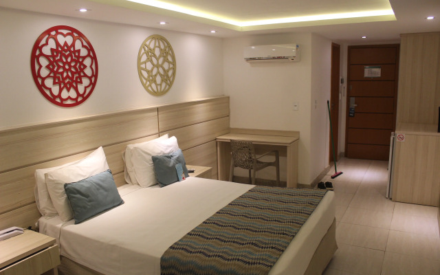Paradiso Pero Praia Hotel