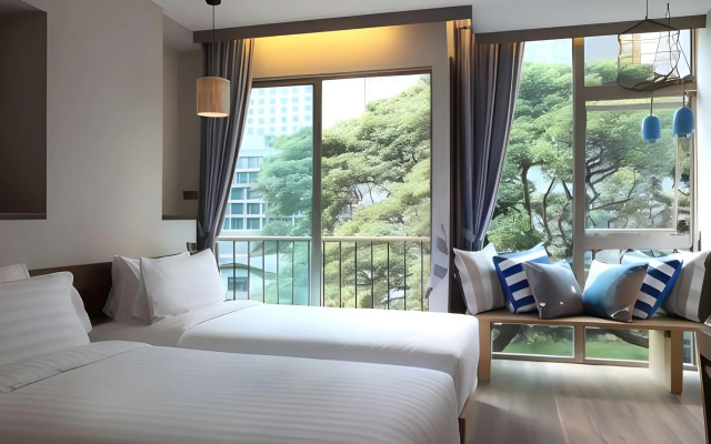Tints of Blue Hotel – Guest Rooms – Bangkok