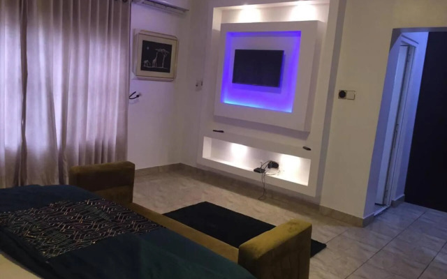 Beautiful 2-bed House in Lekki Lagos
