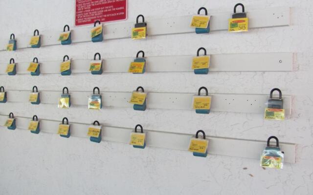 Kawama Yacht Club Apartment