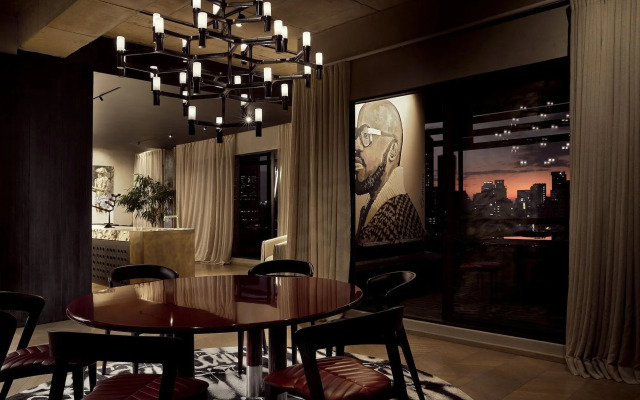 Hallmark Hotel by BON Hotels