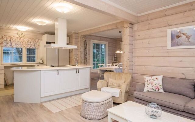House  Punkaharju 43089
