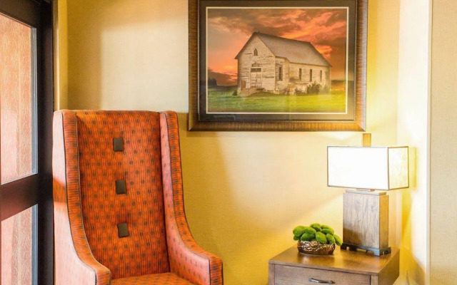 Little Missouri Inn & Suites New Town