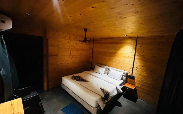 Seclude Eco Cottages