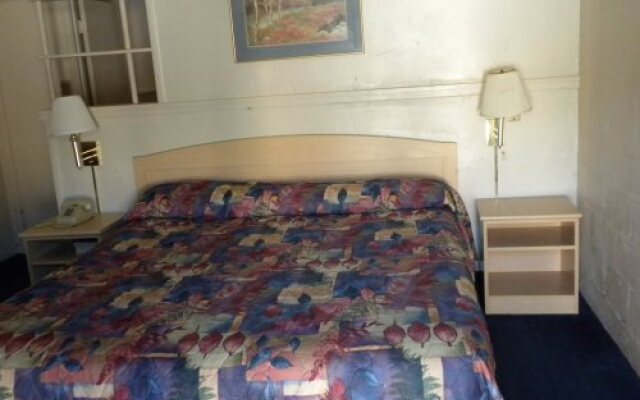 Budget Motel