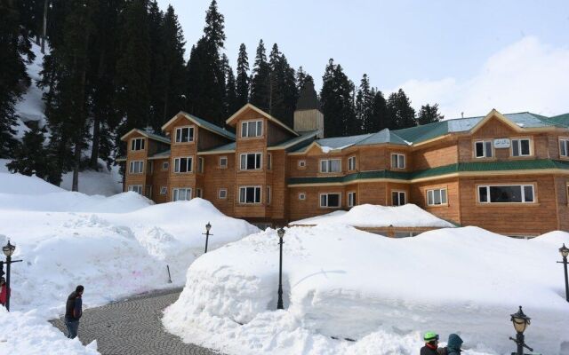 Kolahoi Green Heights Gulmarg
