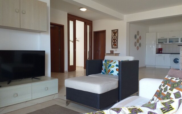 Swyn - The Flat Close To The Beach