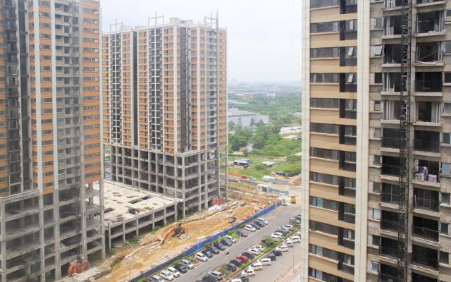 Spacious And Bright 2Br At Meikarta Apartment