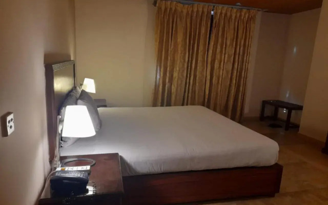 Shalimar Tower Hotel