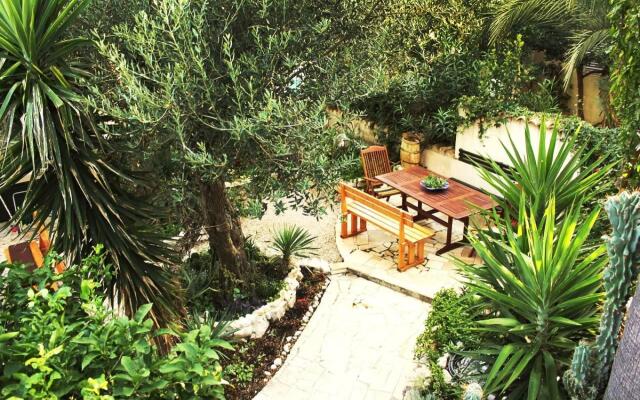 Tonka - 150m from the sea & parking - A5 F(4+2)