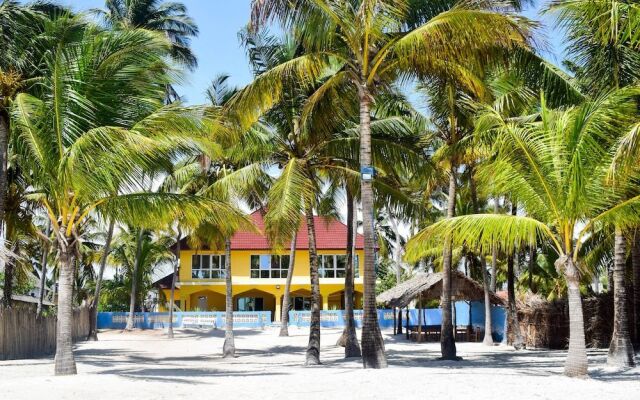Bwejuu Beach Palm Villa