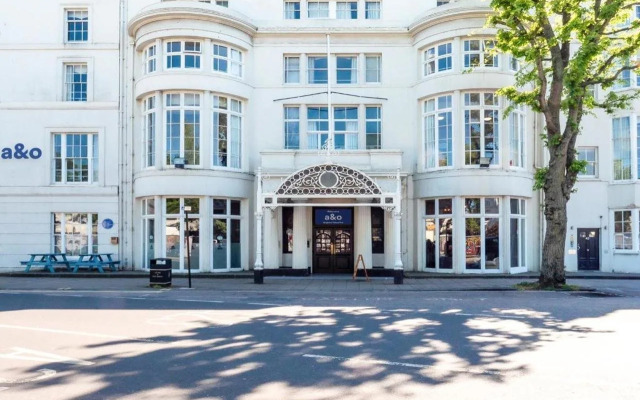 a&o Brighton Palace Pier