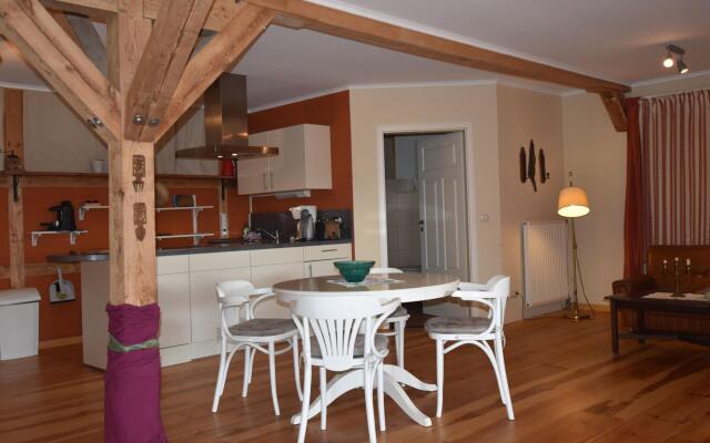 Besondere Ferienwohnung Bibliothek in Buschhagen