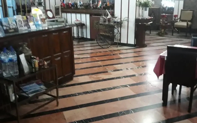 Отель Sipahi