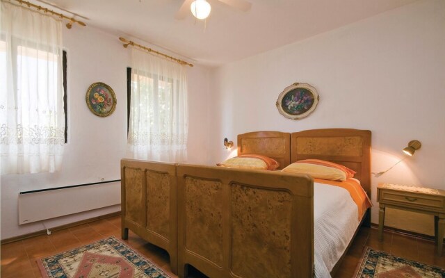 Beautiful Apartment in Kanica With 2 Bedrooms and Wifi