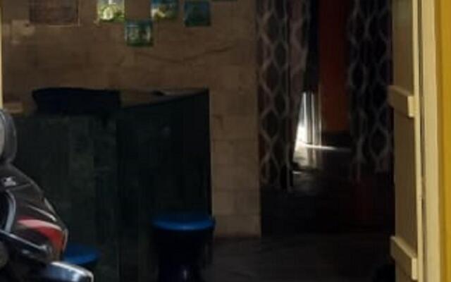 Goroomgo Jully Lodge Puri
