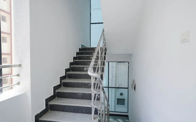 FabHotel Serenity