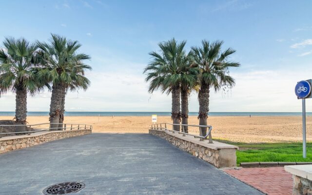 Lovely Apartment in Roquetas De Mar With Balcony