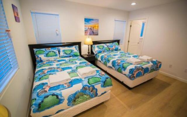 Los Angeles RoomRentals LAX