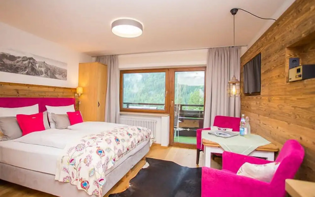ALP-CHALET Ferienwohnungen Kleinwalsertal