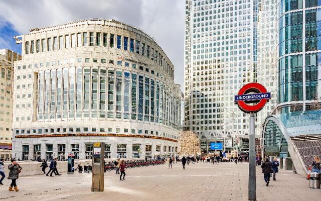 Sublime Lanterns Court One-Bedroom Apartments