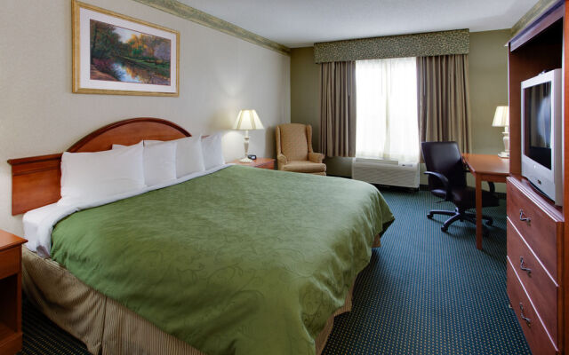 Country Inn and Suites Brockton