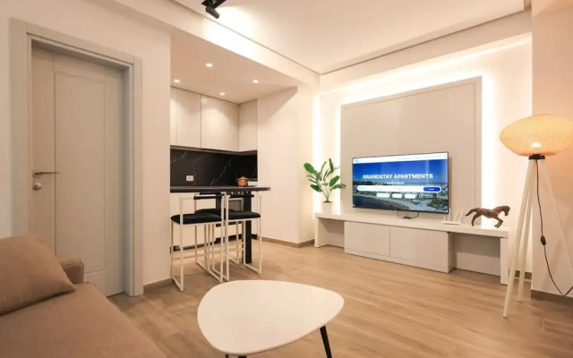 Beach Apartment 01 in Durr s